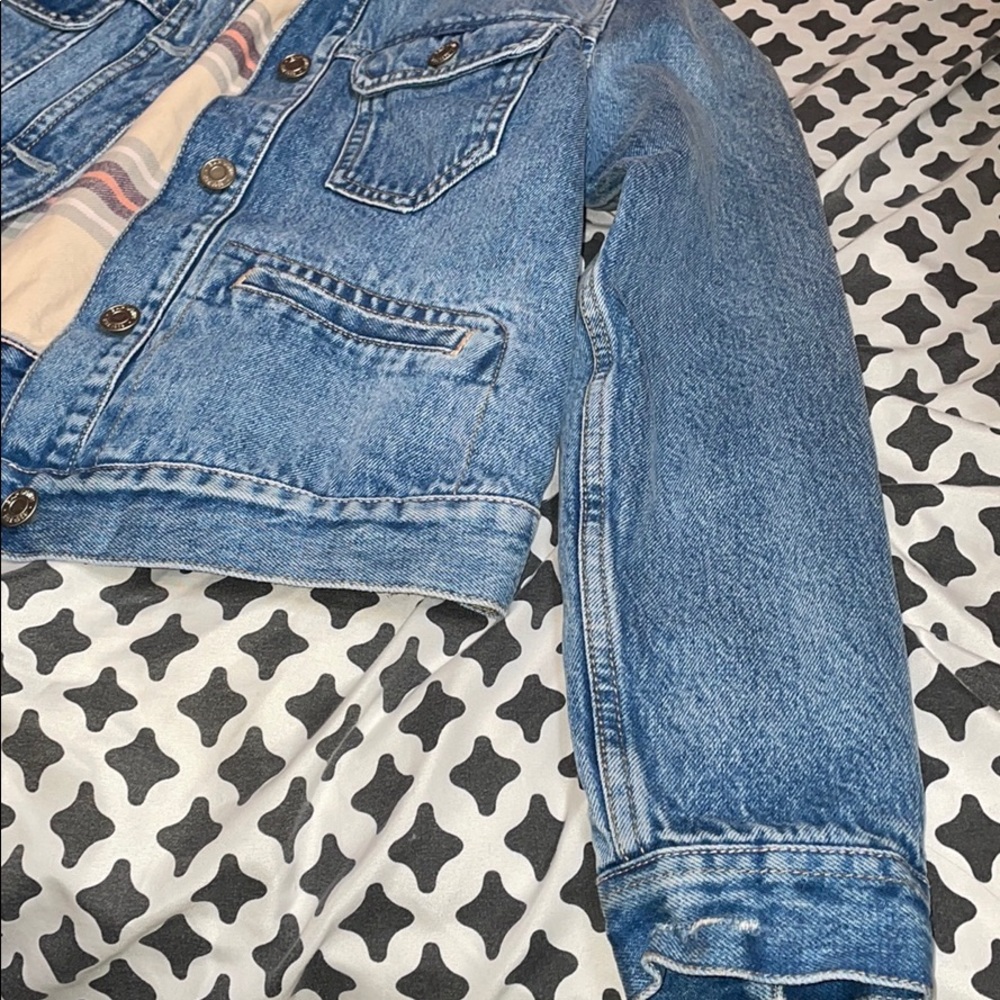 Jean jacket - Picture 2 of 4